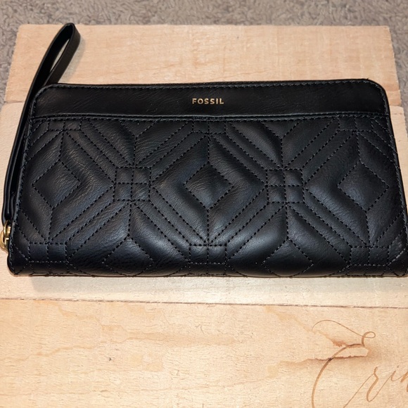 Fossil Wallet & Luggage Tag Set - Picture 4 of 7